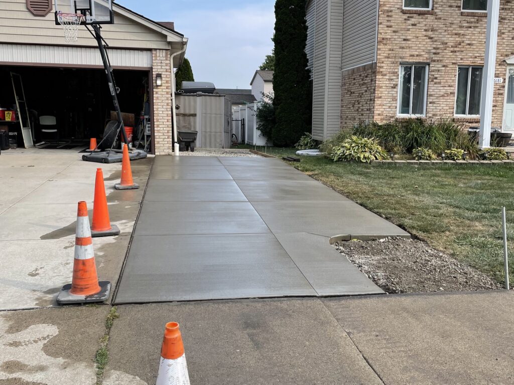 concrete company macomb